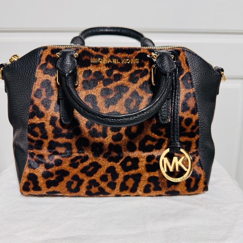 NWT Michael Kors Ciara Halfcalf Black and Brown Leopard Print Messenger Bag